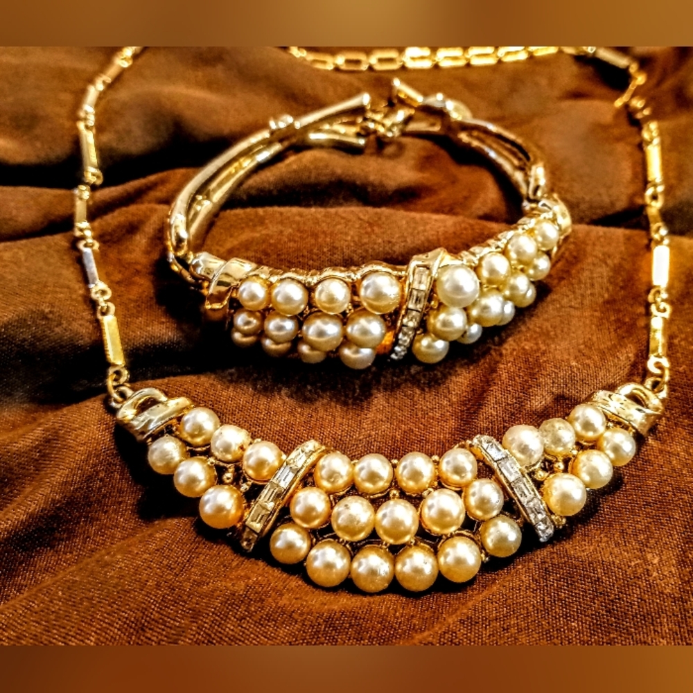 Vintage Coro Necklace & Bracelet Set